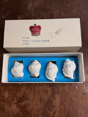White Shell Napkin Rings - 4 Piece Set, vintage nautical serveware